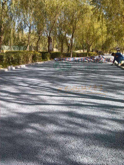 嘉峪关城楼广场 透水地坪.jpg